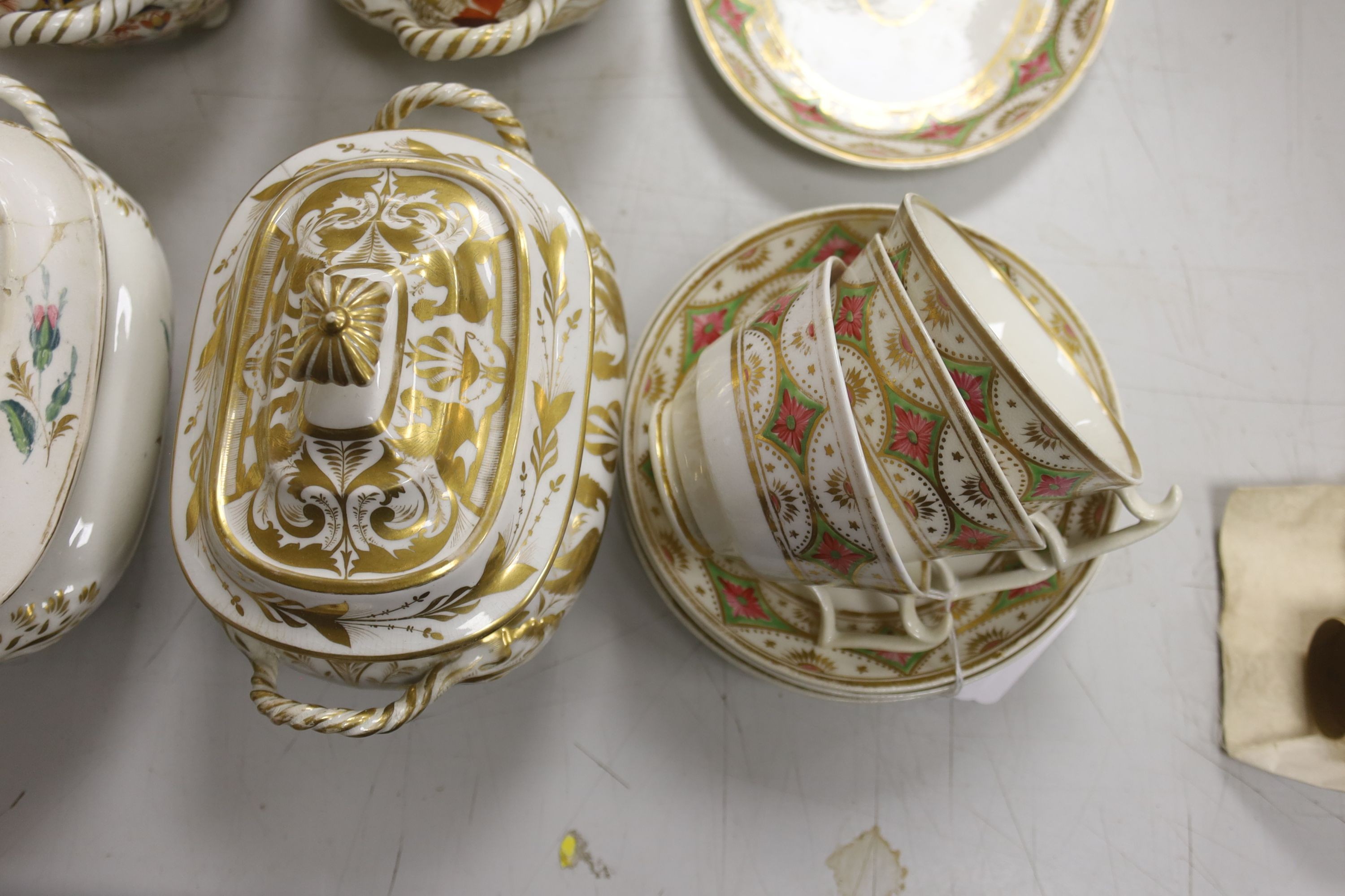 Seven 19th century Derby sucriers and covers and three Derby cups and saucers, 1800-1825